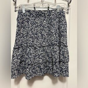 J CREW Ruffle mini skirt Women’s Small Blue White Floral Preppy  AY478‎ ($79.50)